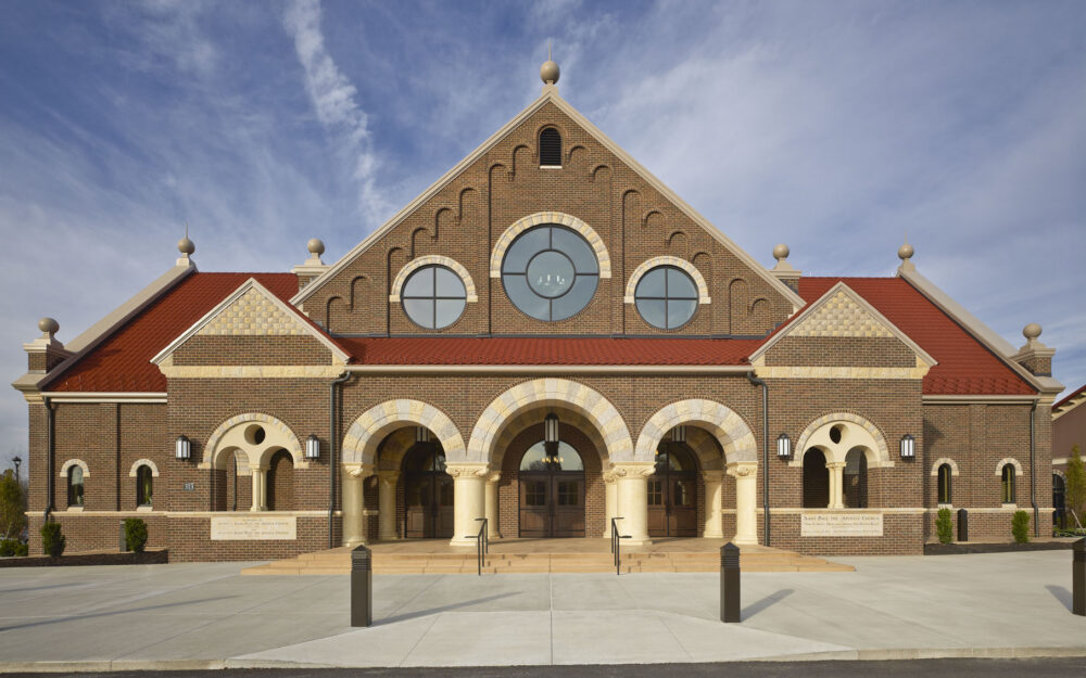 02_St_Paul_Exterior